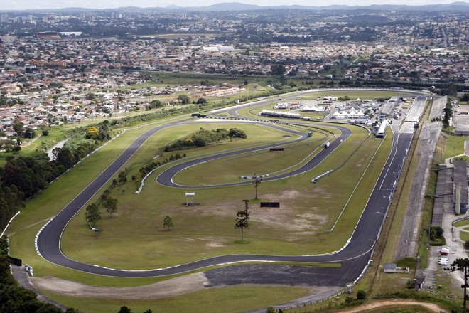 Autódromo Internacional de Curitiba possui 560 mil metros quadrados