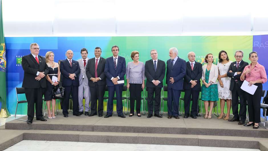 Brasília - DF, 22/03/2016. Presidenta Dilma Rousseff durante encontro com Juristas pela Legalidade e em Defesa da Democracia. Foto: Roberto Stuckert Filho/PR